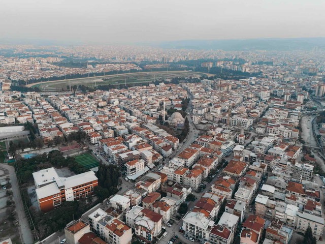 SATILIK ŞİRİNYER LİSESİ, İZBAN YAKINI 135 M² 3+1 DAİRE