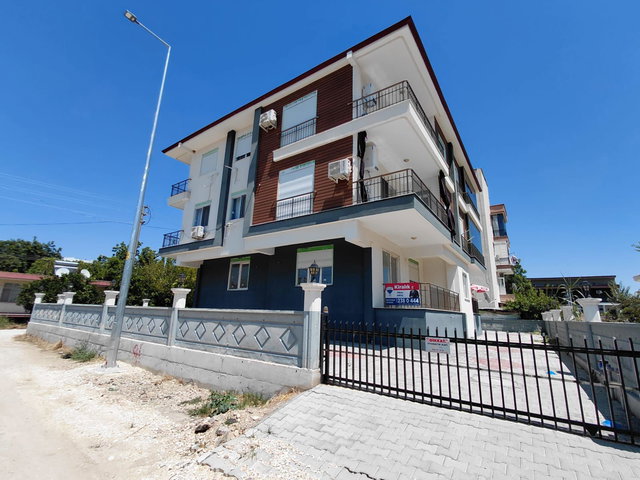 ANTALYA AKSU BARBAROS’TA SIFIR AYRI MUTFAK GENIŞ KIRALIK 1+1 DAIRE
