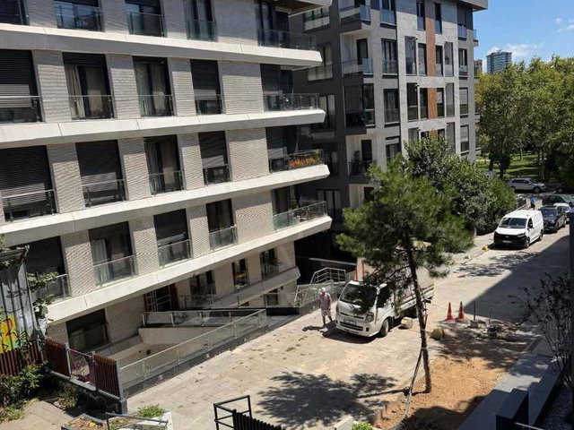 YOĞURTÇU PARKI YANINDA 2+1 AMERİKAN MUTFAK SATILIK DAİRE
