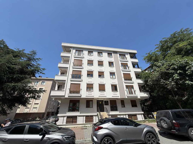 BAKIRKÖY KARTALTEPE KİRALIK 3+1