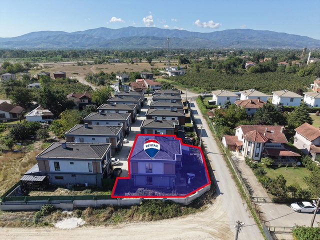 DÜZCE DİA’DA MODERN MİMARİYE SAHİP 3+1 SATILIK VİLLA