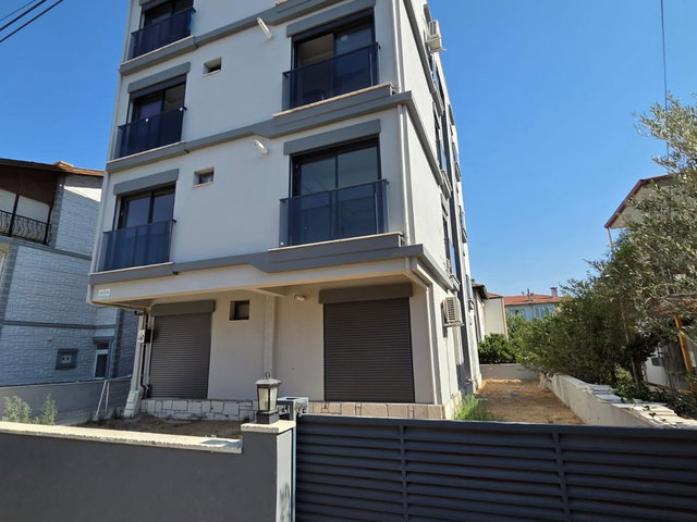 SEFERİHİSAR YERDEN ISITMALI YATIRIMLIK 1+1 SATILIK FIRSAT DAİRE