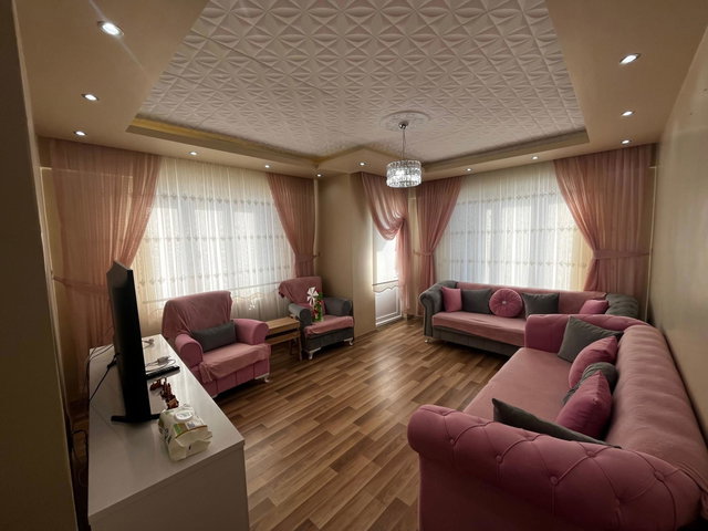 REMAX LAND'DEN FEVZİPAŞA'DA FERAH 3+1 İSKANLI DAİRE