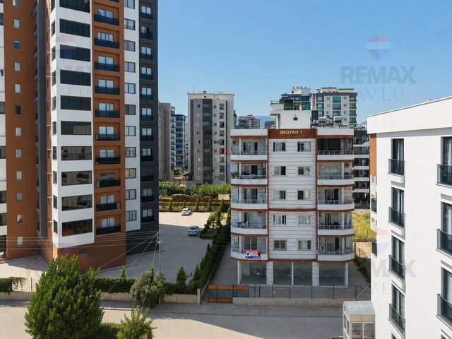 REMAX AVLU'DAN MUSTAFA KEMAL'DE SATILIK BAĞIMSIZ MUTFAKLI 2+1 DAİRE