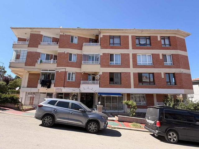 ÇANKAYA’DA 3+1 | 90 M² NET | 2 BANYO | BALKONLU | MERKEZİ ISITMALI KİRALIK DAİRE