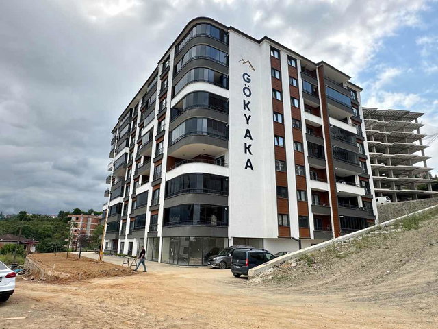 YALINCAK GÖKYAKA SİTESİNDE 7.KAT SIFIR KİRALIK 4+1 DAİRE