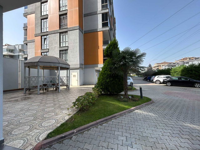 ONA151 ÖZLÜCE SİTESİNDE KATILIM KREDİLERE UYGUN SATILIK 2+1 DAİRE