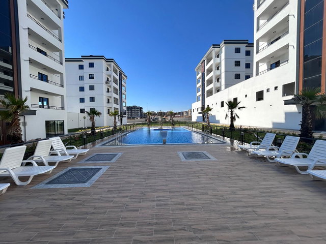 KAYAPA ESMA PARK EVLERİ HAVUZLU SİTEDE KİRALIK SIFIR 3+1 ARAKAT