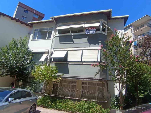 BOSTANCI 'DA GÖSTERİ MERKEZİNE KOMŞU EVİM SİTESİNDE 3+1
