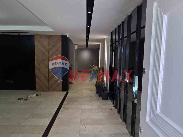REMAX MODEL DEN ÇAMLIKTA 345M² ARSA İÇİNDE TİCARİ KULLANIMA UYGUN SATILIK VİLLA