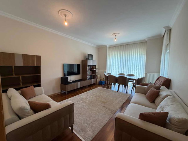 REMAX WE'DEN SEYRANTEPE SITESI BAKIMLI 2+1 KIRALIK