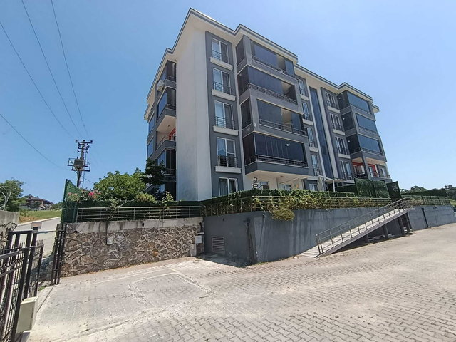 REMAX MOTTO'DAN KORUCUK'TA MÜSTAKİL BAHÇELİ FIRSAT SATILIK DAİRE