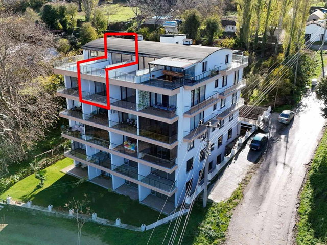 LAPSEKI UMURBEY SATILIK 2+1 DOĞA İÇERISINDE BOĞAZ MANZARALI