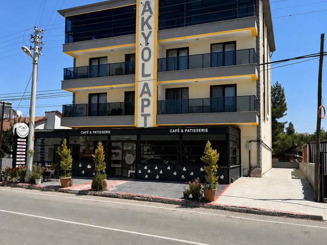 REMAX MODEL DEN ESENTEPE MAHALLESINDE 2+1 SIFIR SATILIK DAIRE