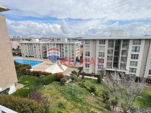 CRYSTAL PARK SİTESİ 1+1 KİRALIK 75M2 *YENİLENDİ* HAVUZ+DOĞU CEPH