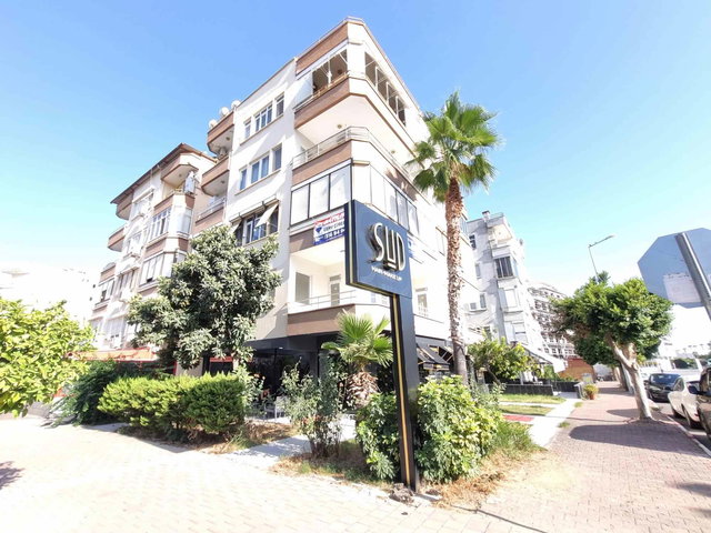 NEZİH SEMTTE 3+1 FERAH SATILIK DAİRE
