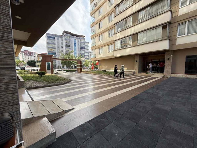ATAKUM’DA CAĞALOĞLU BULVARINA CEPHELİ 3+1 | 155 M² | 2 BANYO | MERKEZİ ISITMALI KİRALIK DAİRE