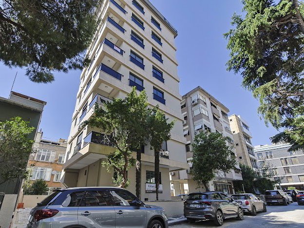 KIZILTOPRAK MEDİCANA HASTANESİNE CEPHELİ SATILIK İŞYERİNE DE UYGUN DAİRE