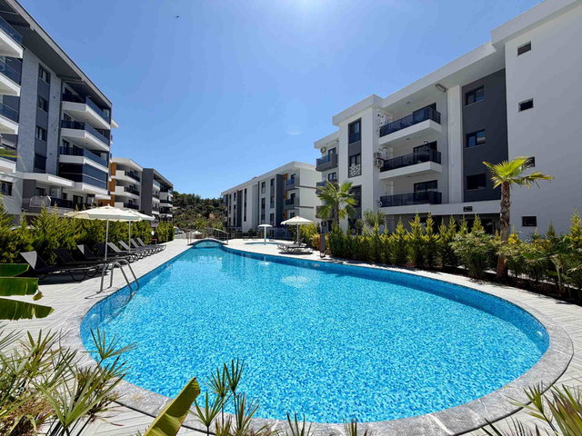 KUŞADASI ARMADA LOFT 2 SİTESİ’NDE HAVUZLU 1+1 LOFT DAİRE
