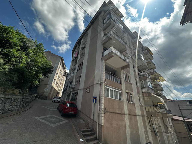 İZMİT HACIHIZIR UFUK SİTESİ 3+1 ARA KAT SATILIK DAİRE
