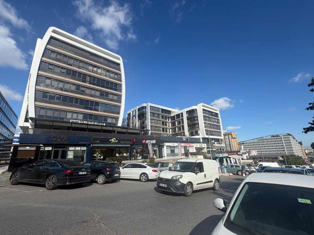 YENIŞEHIR'IN PRESTIJLI ARWEN MERLIN HOUSE SITESINDE KIRALIK 2+1