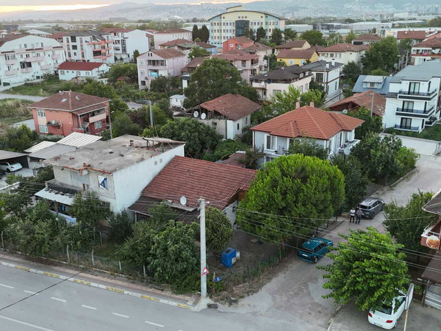 KOCAELİ KARTEPE SATILIK 312 M² KÖŞE PARSEL KONUT ARSASI