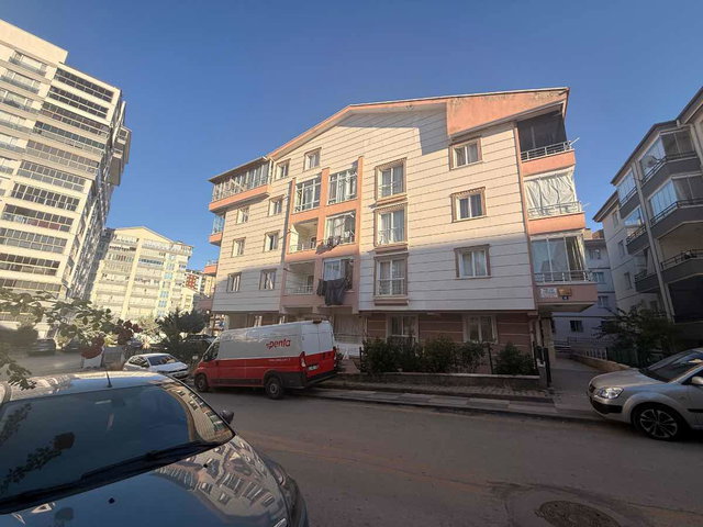 MAMAK DURALI ALIÇ MAHALLESI'NDE YAPILI 4+1 DUBLEKS DAIRE