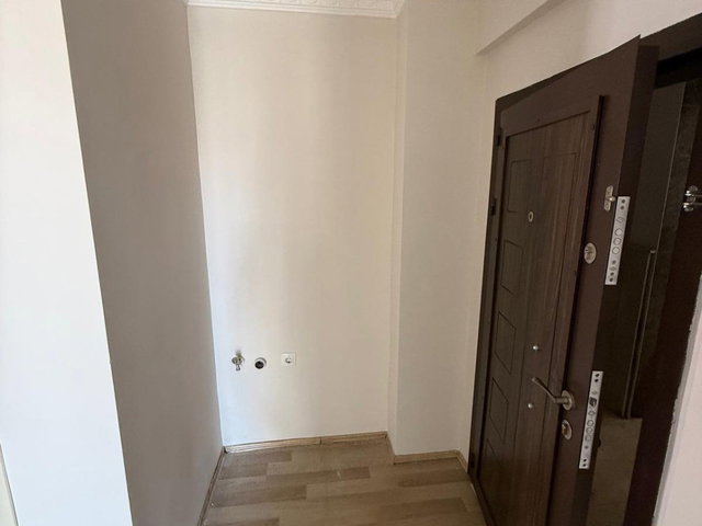 CENGİZHAN MAH. MERKEZİ KONUMDA ARA KAT 3+1 SATILIK DAİRE