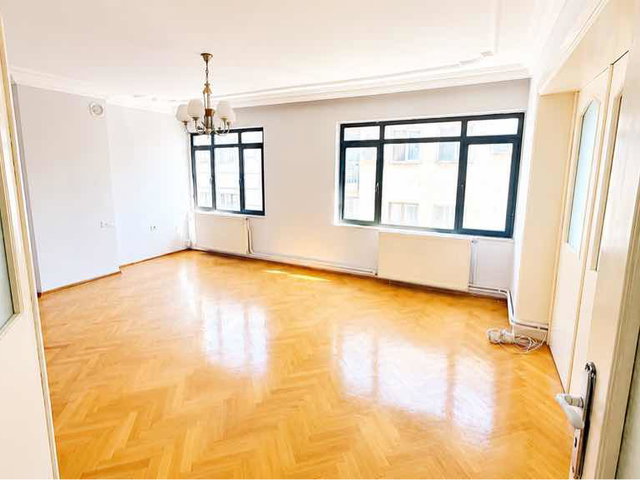 GÜZELYALI 60. SOKAK 3+1 110 M2 DOĞALGAZLI ARAKAT KİRALIK DAİRE