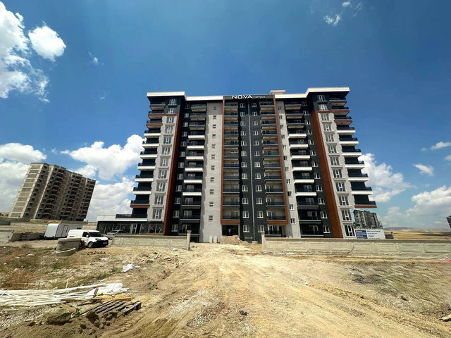 NOVA CAMPUS'TE 4. KAT KONUMUNDA GENİŞ TİP SATILIK 1+1 DAİRE