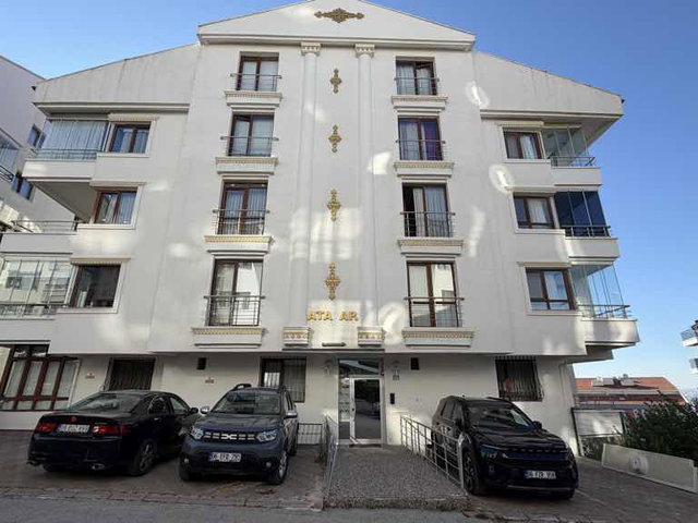 ÇANKAYA KEKLİKPINARI SATILIK 4+1 ARA KAT ASANSÖRLÜ DAİRE