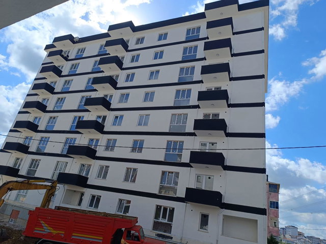REMAX ASHILL SULTANBEYLI MIMAR SINAN DA ARA KAT 2+1 SATILIK DAIRE