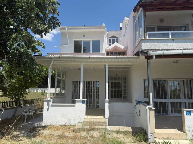 TEKIRDAĞ SÜLEYMANPAŞA DENIZE YAKIN 3 KATLI SATILIK VILLA