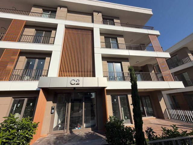REMAX MAHAL'DEN ROSE MARİN GÜZELCE PROJESİNDE KİRALIK SIFIR YAPI 4+1 DAİRE