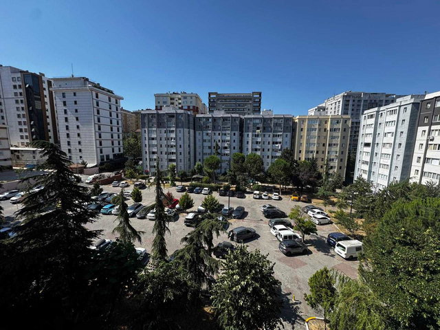 ALTINYILDIZ SITESINDE BAKIMLI 3+1 SATILIK DAIRE