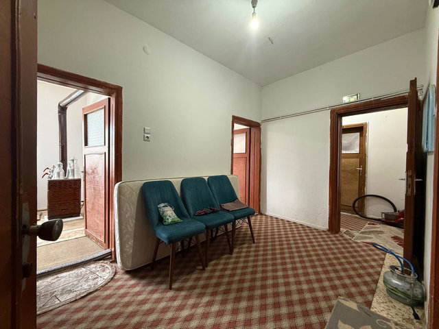 RE/MAX EDE'DEN AFŞİNDE 3 KATLI MÜSTAKİL SATILIK BİNA