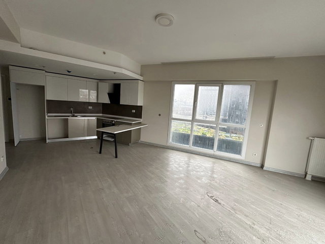 EXPRESS 24 REZİDANS SATILIK CADDE CEPHE 2+1 FIRSAT DAİRE