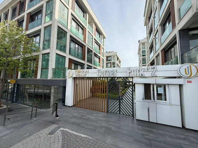 YAKUPLU ORMANI YANINDA CORNERPARK 2 SİTESİNDE  KİRALIK 2+1 DAİRE METROBÜS DURAĞINA 1 DK.