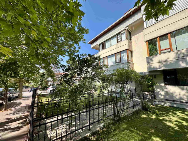 GOP REŞİT GALİP'TE EŞYALI KIRALIK 2+1 BAHÇE KATI DAİRE