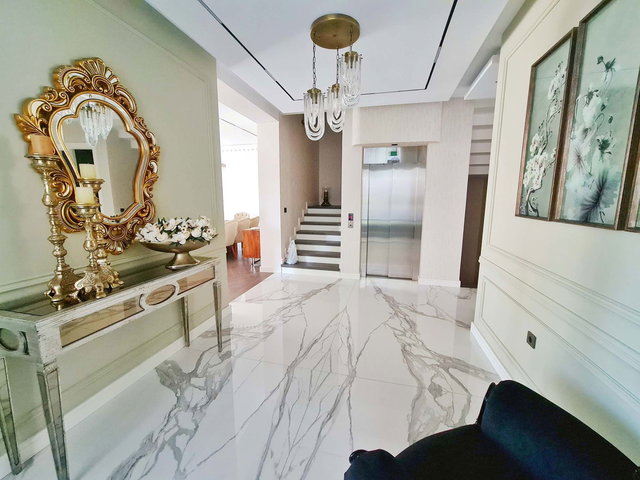 BEYTEPE'NİN EN DEĞERLİ NOKTASINDA 410 M² ASANSÖRLÜ LÜKS VİLLA