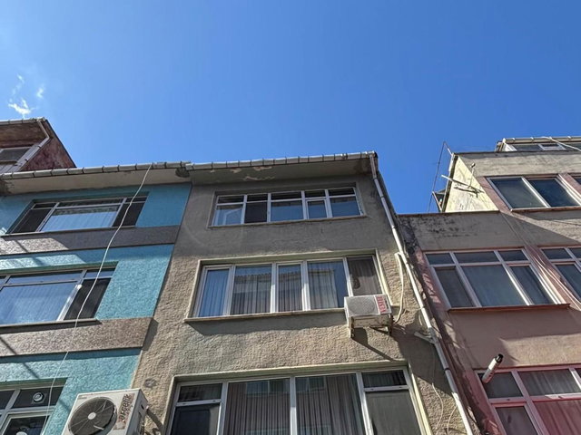 KADIKÖY ÇİLEK SOKAKTA EŞYALI 2+1 | KAT MÜLKİYETLİ TAPULU | KREDİYE UYGUN