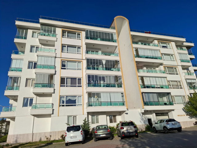 TÜRKKONUT ' TA MANZARALI GENİŞ 4+1 DAİRE