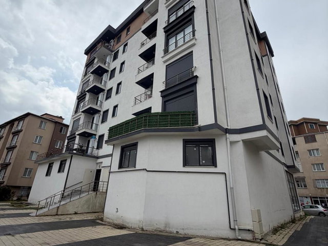 PENDIK YENI MAHALLEDE 2+1 SATILIK DAIRE