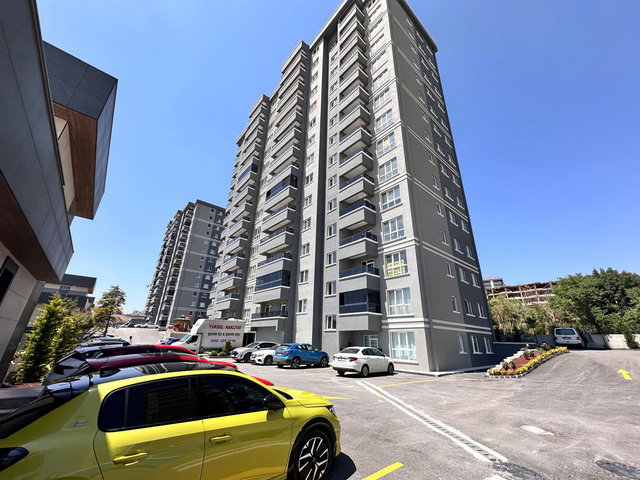 ÇANKAYA ÜNIVERSITESI YANI | SKY KAYALAR'DA SATILIK MODERN 2+1 DAIRE