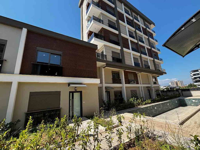 ALTINOVA ORTA MAHALLEDE 2+1 KİRALIK LOFT DAİRE