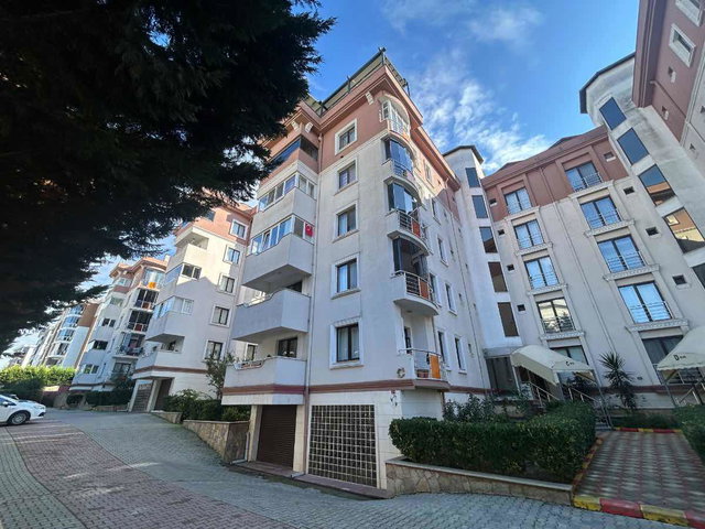 SİLİVRİ YENİ MAHALLE'DE SİTE İÇİ, TEK DAİRE FİYATINA İKİ DAİRE!