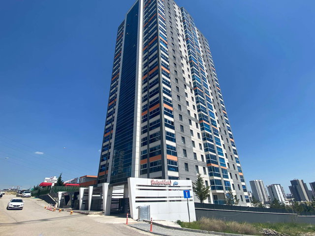 REMAX BOSS DAN YENİÇERİ KULE GÖKSU GENİŞ 4+1