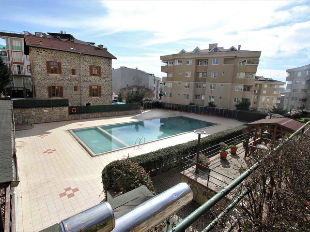 ÇEKMEKÖY ALTINKOZA EVLERİ KİRALIK 176 M2 4+1 DAİRE