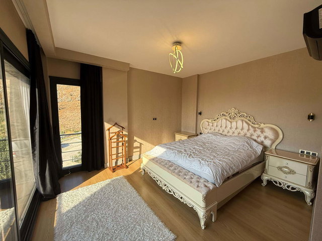 BODRUM İSLAMHANELERİ’NDE SANATÇILAR SİTESİ’NDE SIFIR, EŞYALI, 2 KATLI VİLLA | SATILIK VILLA