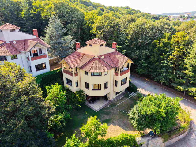 ISTANBUL'UN GIZLI CENNETI BEYKOZ ACARKENTE KOMŞU FOURLEX VILLA